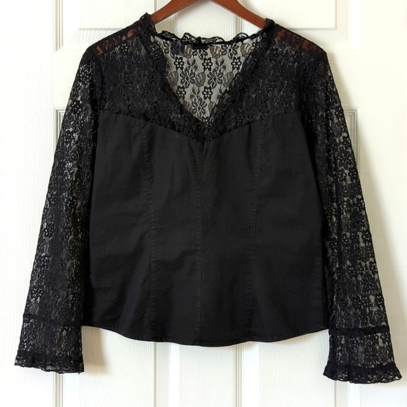 Malcolm & Co. 90's Vintage Whimsigoth Floral Lace Long Sleeve Blouse Black M - Picture 9 of 10